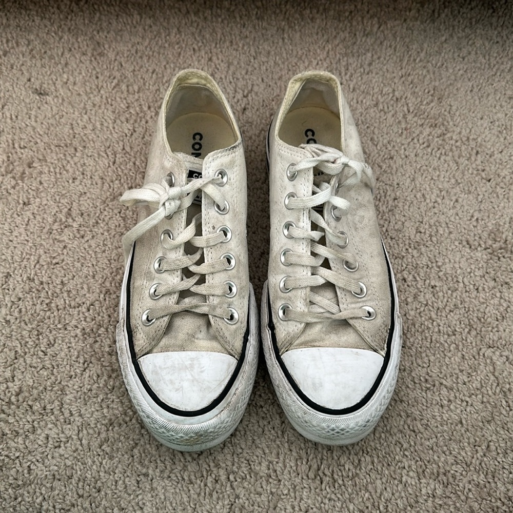 White converse